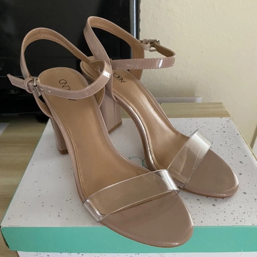 Abound Nude Heels - Low Platform - Size 9